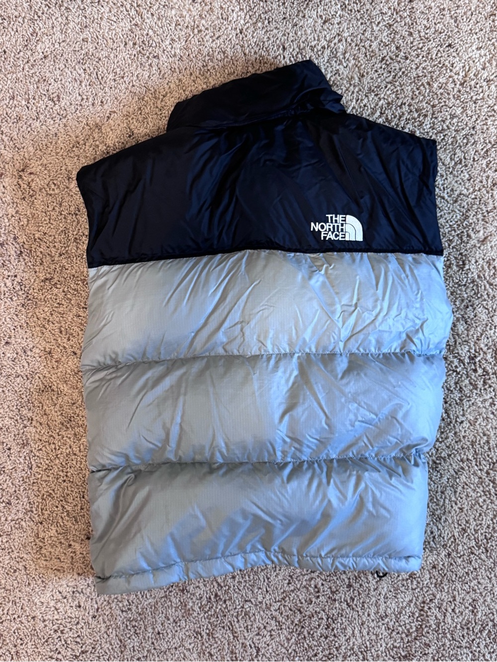 The North Face Men’s Light Gray and Black Down Puffer Vest - Picture 5 of 5